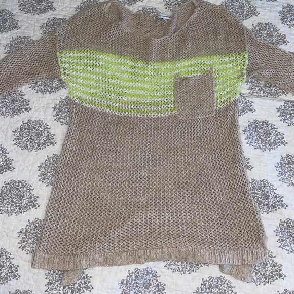 Tops - American eagle sweater